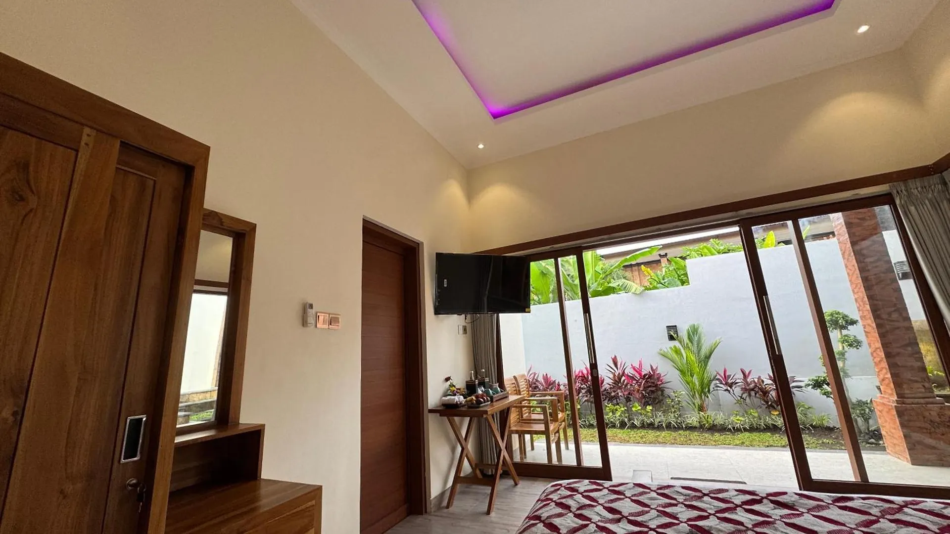 Hokyy Accommodation Ubud  Indonesia